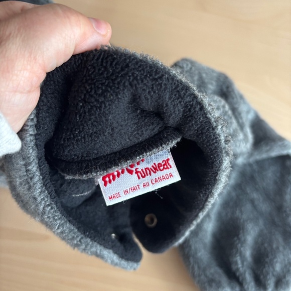 Soft faux fur vintage 2T Milton coat wolf print. - Picture 8 of 8